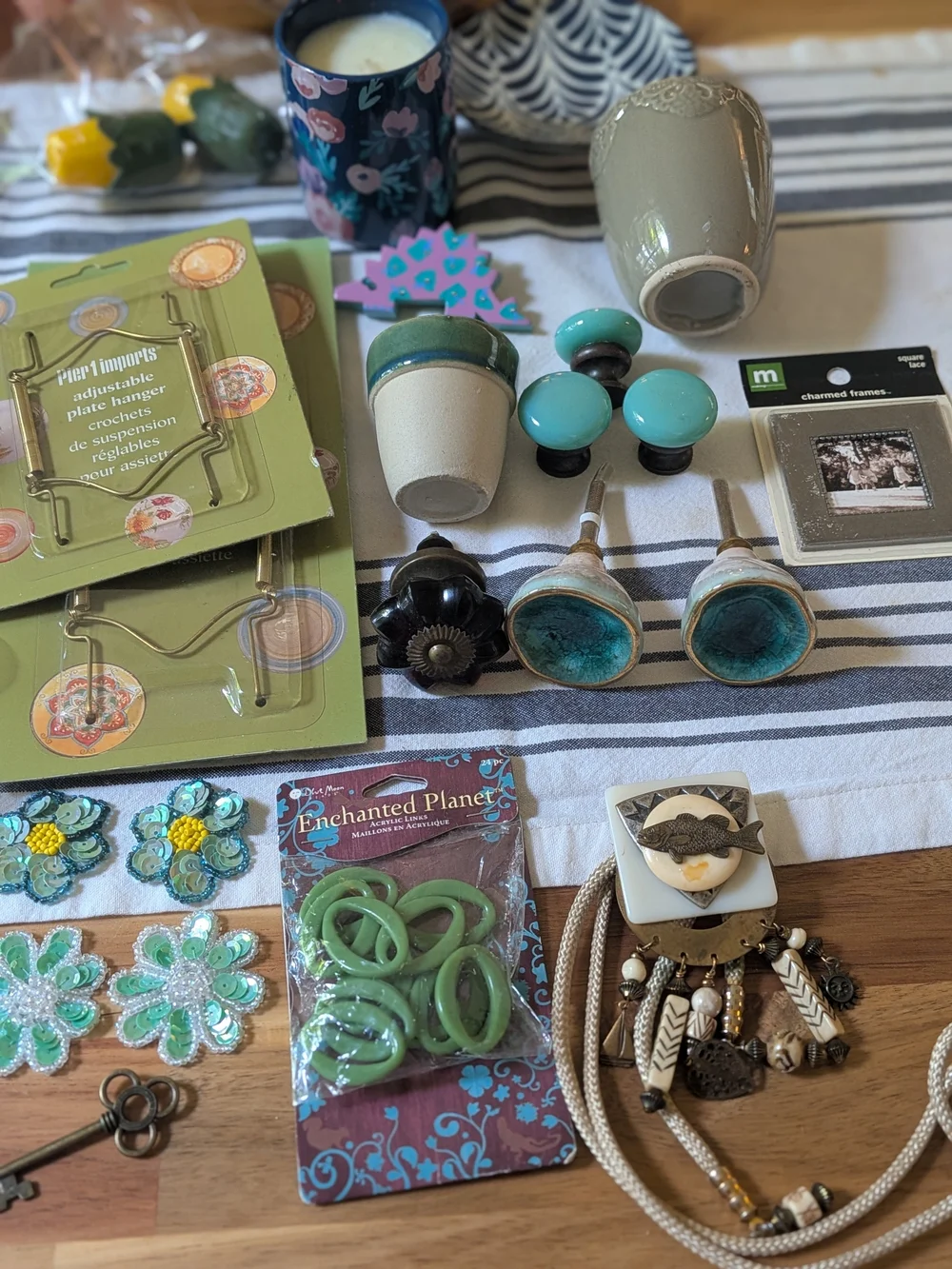 Reseller Give Aways Or Mystery Lot: Vintage Brass, Brighton, Pier 1, More!